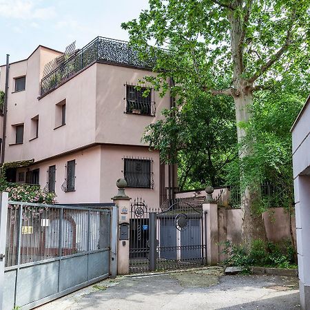 דירות מילאנו Duplex Luminoso In Zona Residenziale מראה חיצוני תמונה